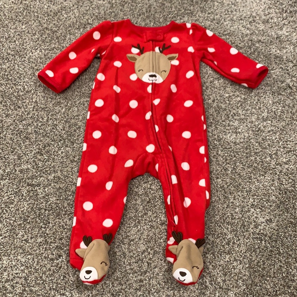 Carter’s 6 mo rain deer footed pj